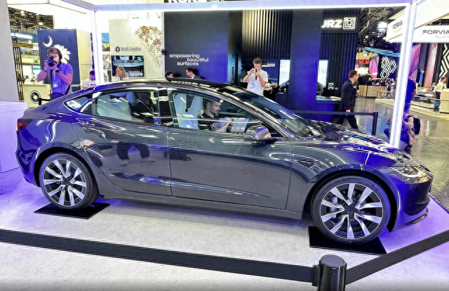 新特斯拉Model3申报，学领克带加号，颜值提升，但价格虚高？