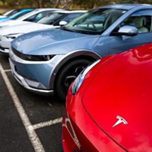 五大维度领先！Model Y获评“2023年最佳电动车”