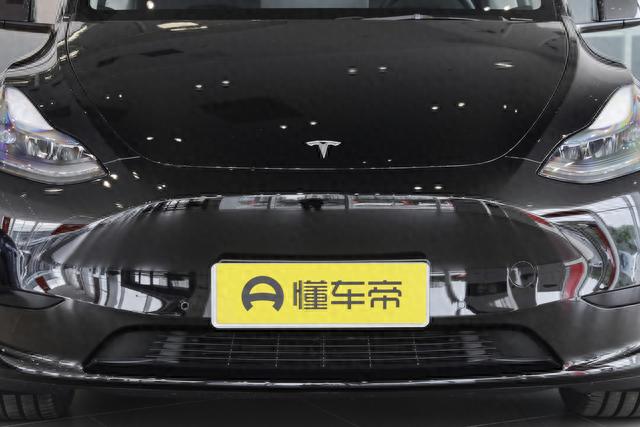 特斯拉Model Y用车成本解析，每年电费1052元
