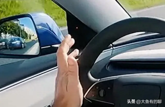 新版Model 3，两个不易觉察的小升级。Lucid要进入中国市场