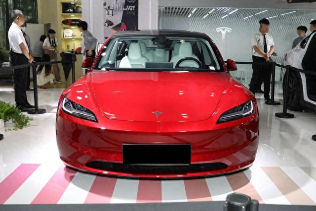 尾标有变化，“Model 3+”要登场？新款特斯拉Model 3申报信息曝光