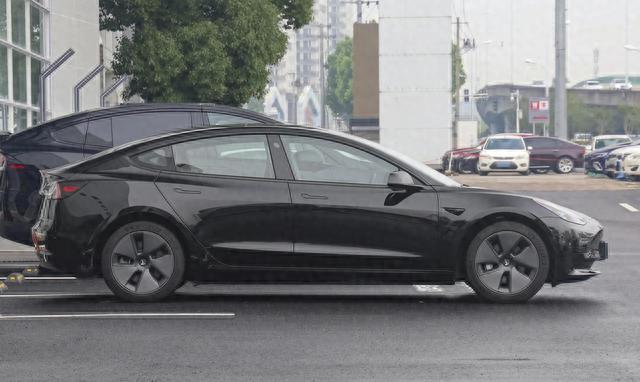 新车 - 设计配置价格调整竞争力如何？新款特斯拉Model 3国内亮相