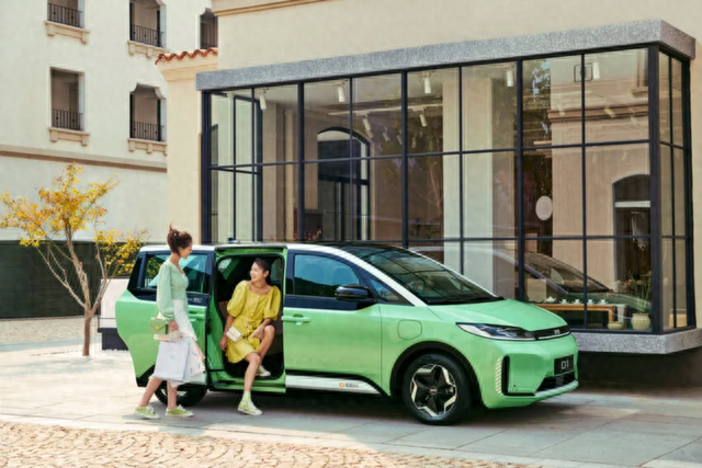 给年轻人造车，特斯拉来真的？