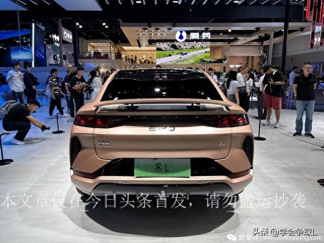 比亚迪宋L：绝美大尺寸挑战Model Y！