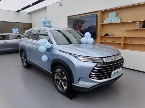 比亚迪护卫舰07实拍：大五座SUV1.5T插混动力，家用首选