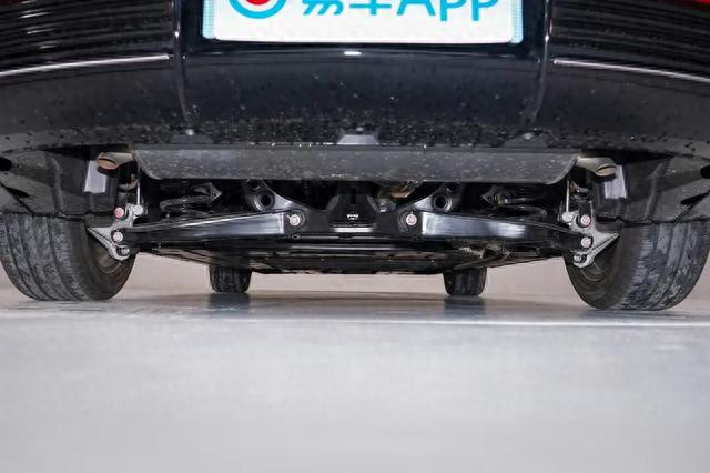 【推荐1.5T 121KM尊荣型 比亚迪海豹DM-i购车手册】