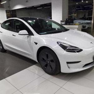 买车开完特斯拉，再开比亚迪，别再大呼小叫，根本不是一个档次！