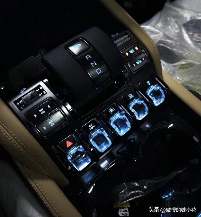 纯电续航125km，预订价30万！比亚迪“方程豹豹5”正式申报