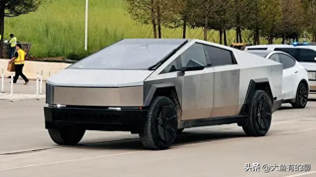 特斯拉在美销量领先，股票7年能涨5倍吗？Cybertruck可能有新涂层