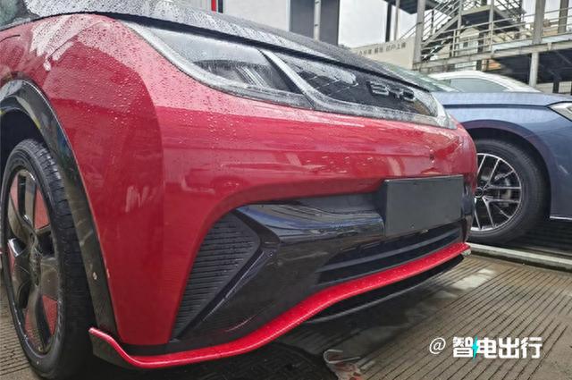 比亚迪官宣：新海豚“涨价”售12.68万起！这些变化你买单吗