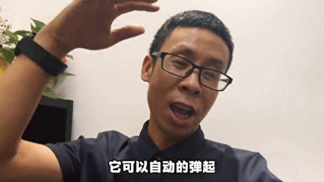 比亚迪这几年很牛的， 从以前2万多的F3， 到现在仰望100多万的U8