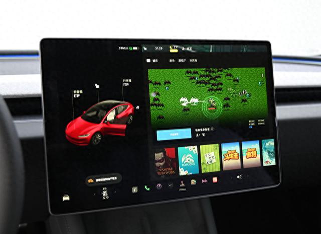 新款特斯拉Model 3焕新版内饰实拍 新理念挺香